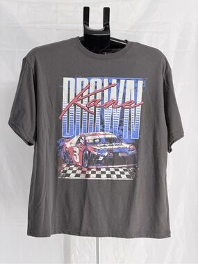 Kane Brown Graphic T Shirt Mens Small Gray Racing Car Country Music NWT Casual